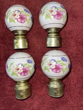 Vintage Porcelain & Brass Antique Floral Bed Post Finials/Lot of 4 Antique Knob